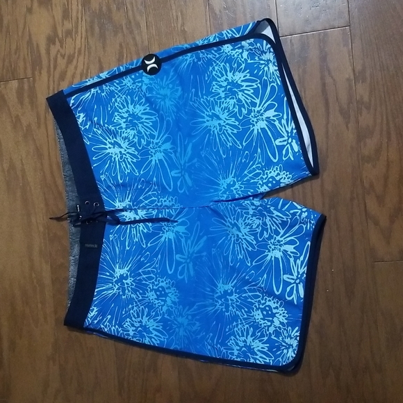 Hurley board shorts sz 36 - Picture 2 of 8